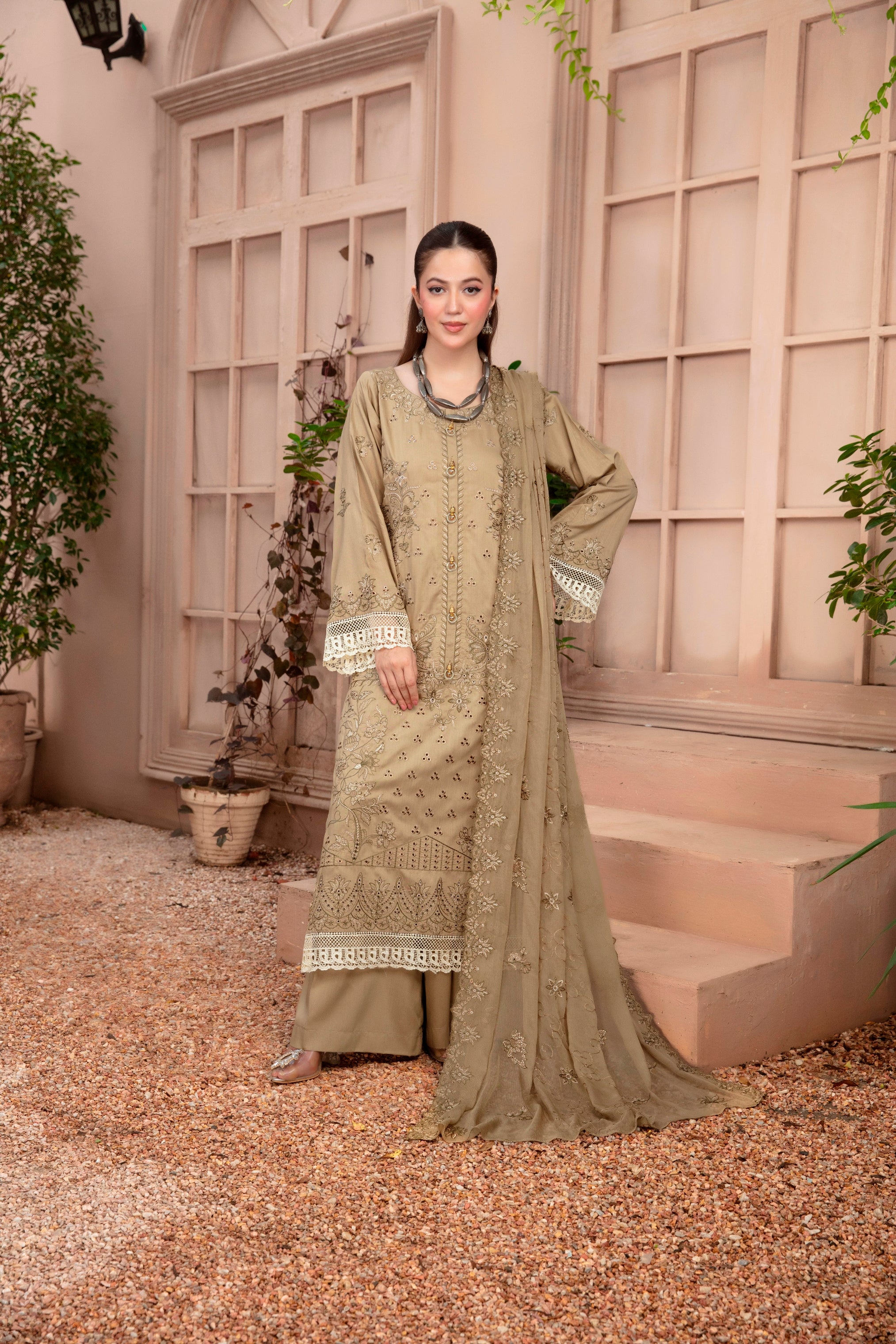 3-Pcs Luxury Embroidery Viscose Suit with Heavy Embroidery  Shirt Bamber Embroidery  Dupatta by Fiza Minahil (SN/1277)
