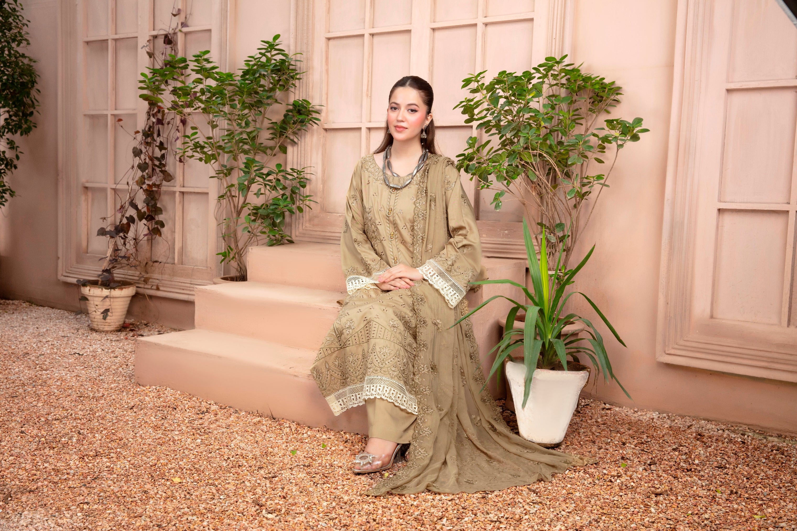 3-Pcs Luxury Embroidery Viscose Suit with Heavy Embroidery  Shirt Bamber Embroidery  Dupatta by Fiza Minahil (SN/1277)