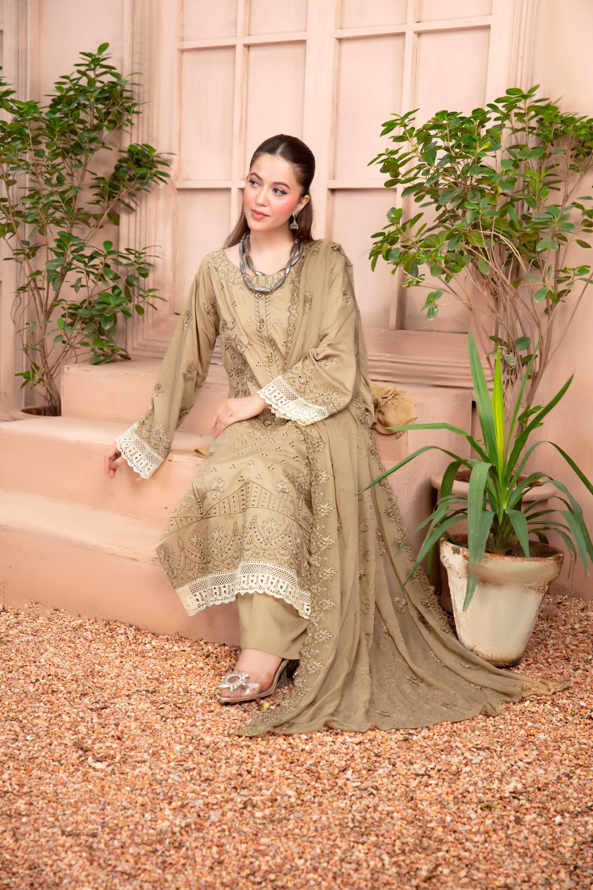 3-Pcs Luxury Embroidery Viscose Suit with Heavy Embroidery  Shirt Bamber Embroidery  Dupatta by Fiza Minahil (SN/1277)
