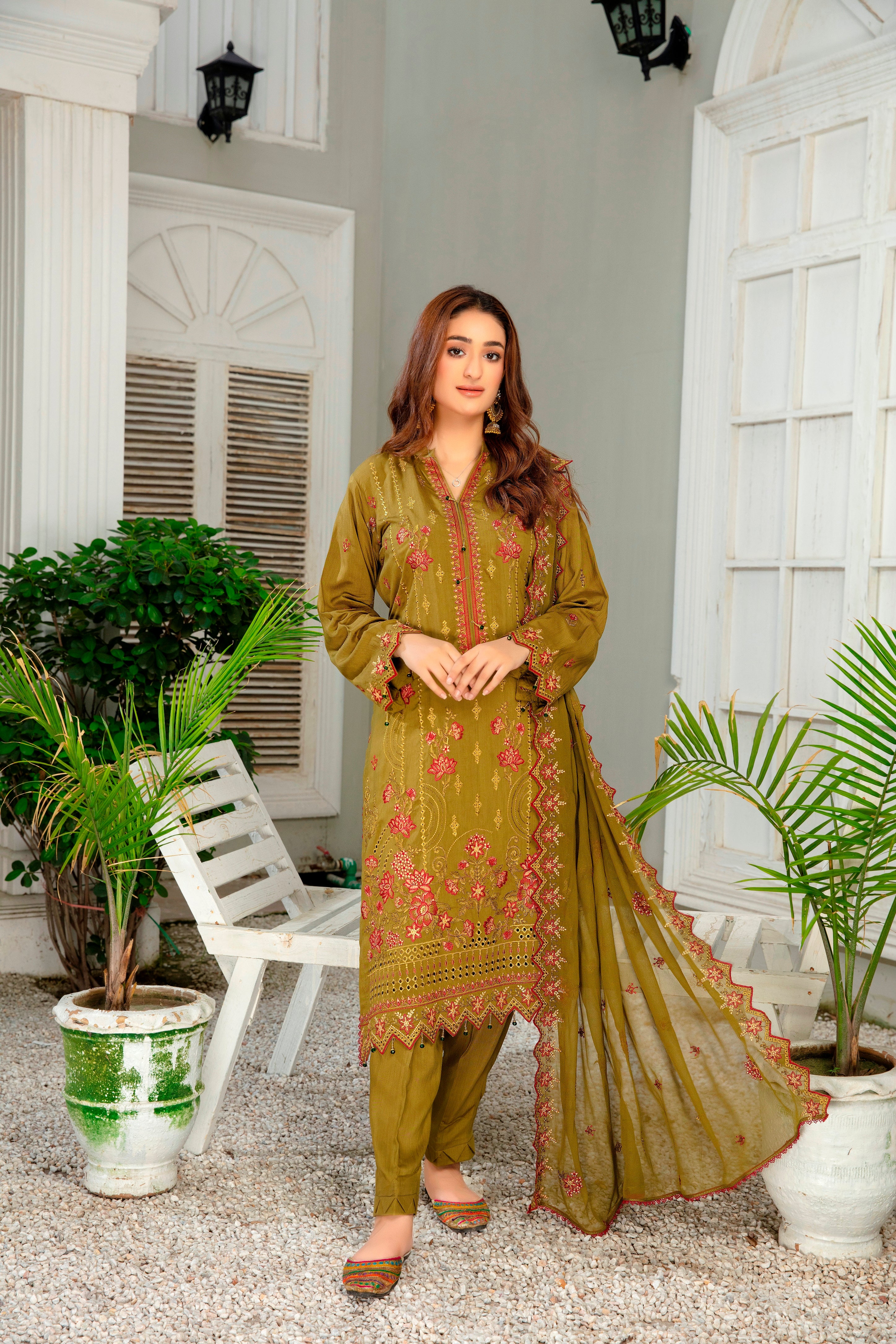 3-Pcs Luxury Embroidery Viscose Suit with Embroidery Cut Work Bamber Chiffon Dupatta by FizaMinahil