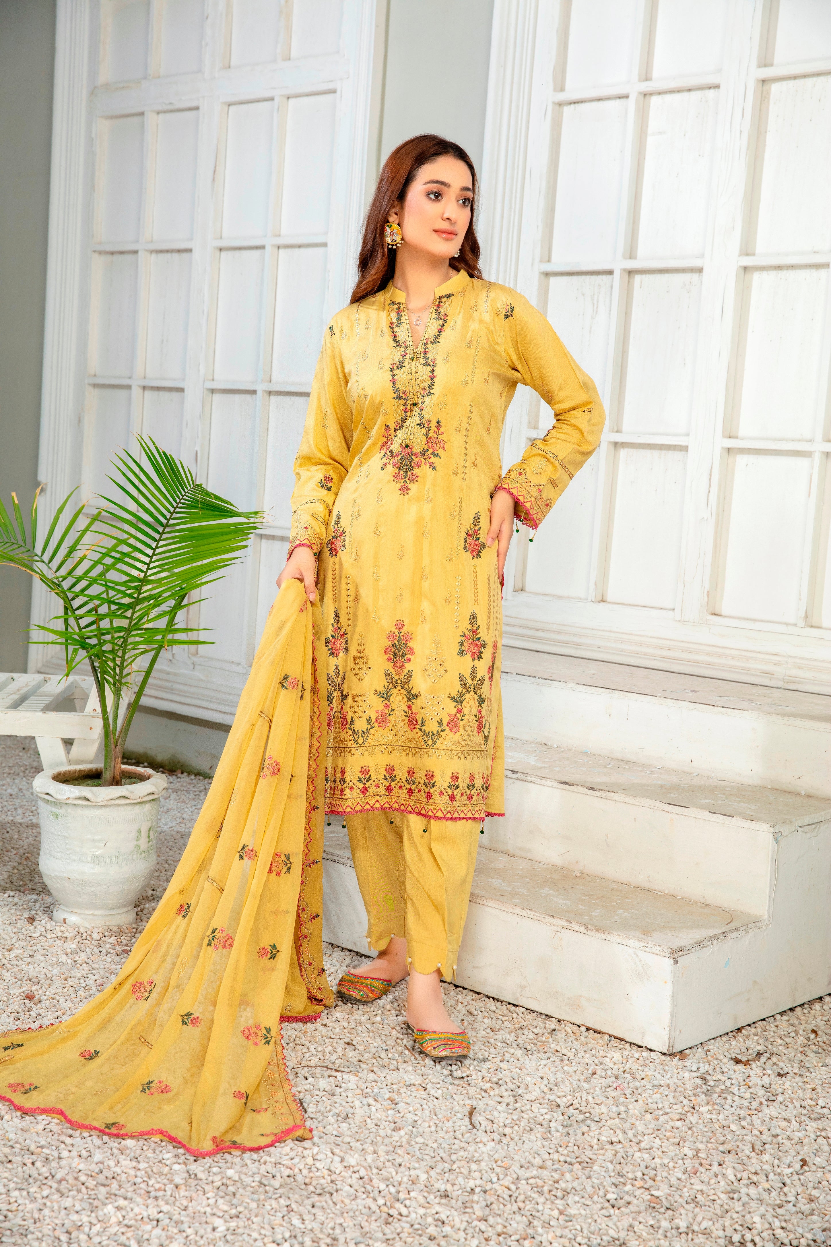 3-Pcs Luxury Embroidery Viscose Suit with Embroidery Cut Work Bamber Chiffon Dupatta by FizaMinahil