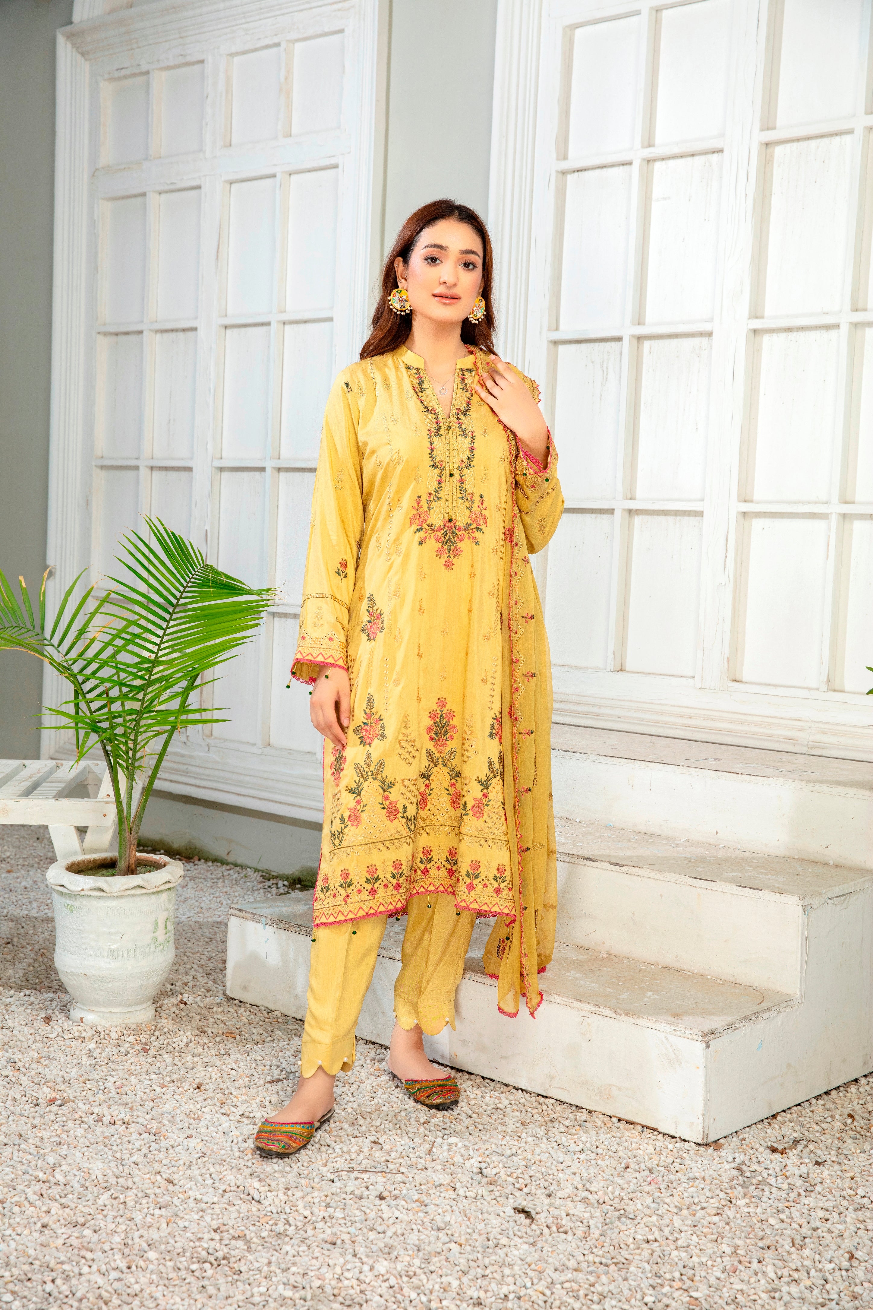 3-Pcs Luxury Embroidery Viscose Suit with Embroidery Cut Work Bamber Chiffon Dupatta by FizaMinahil