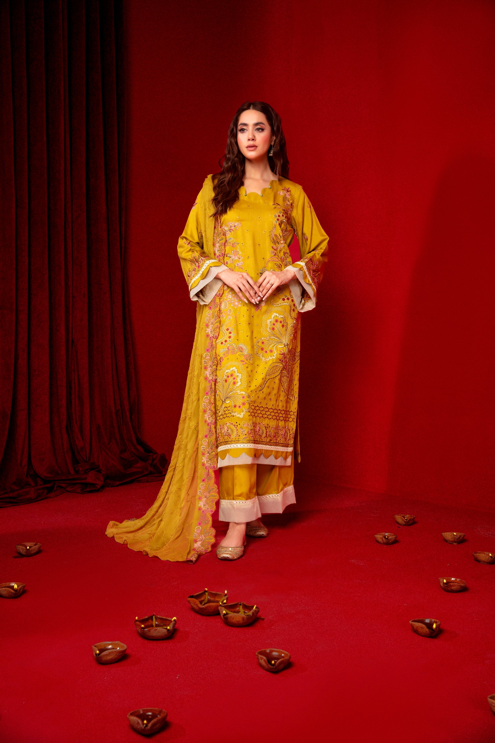 3-Pcs Luxury Embroidery Viscose Suit with Heavy Embroidery  Shirt Bamber Embroidery  Dupatta by Fiza Minahil (SN/1291)