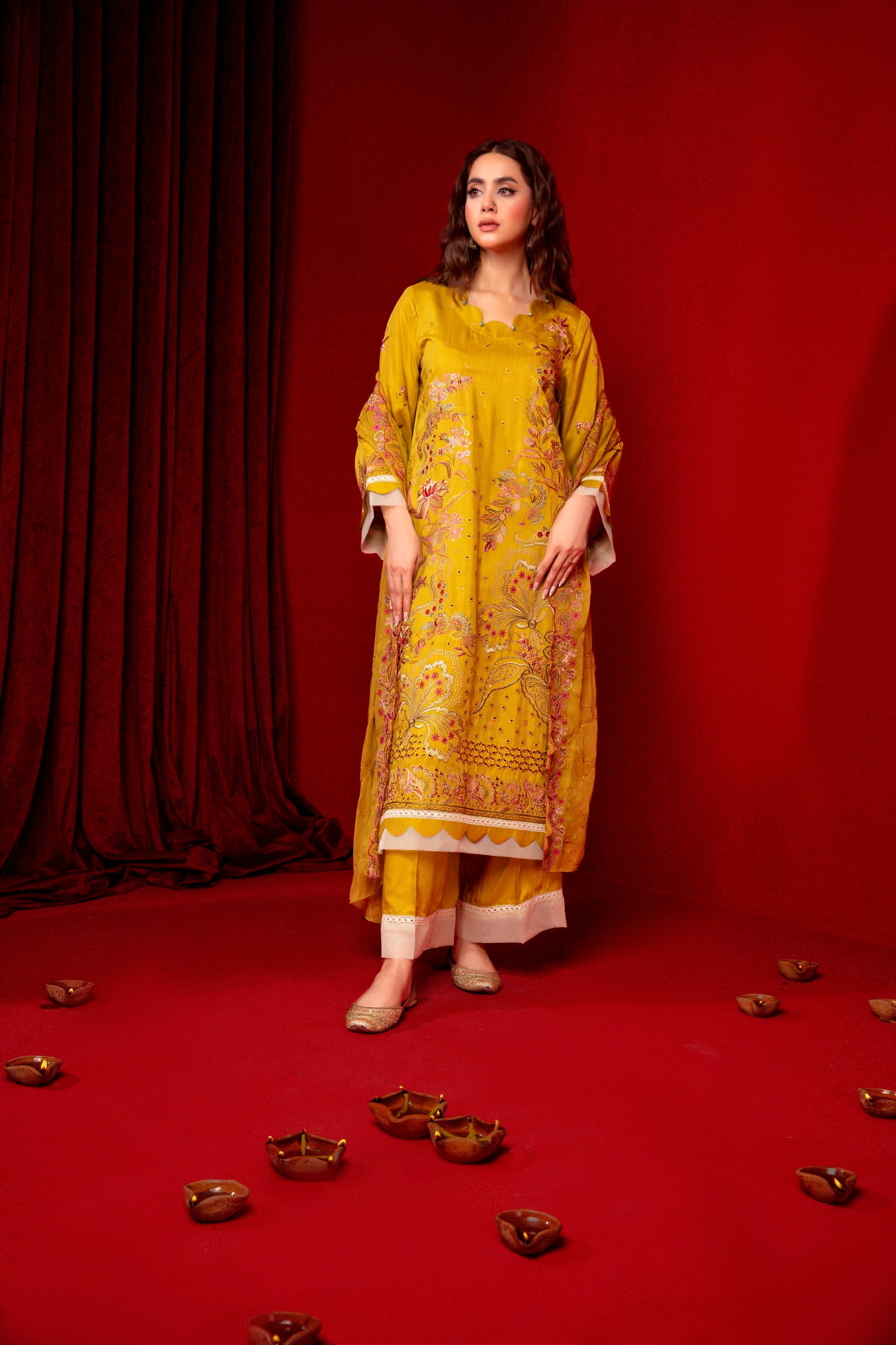 3-Pcs Luxury Embroidery Viscose Suit with Heavy Embroidery  Shirt Bamber Embroidery  Dupatta by Fiza Minahil (SN/1291)
