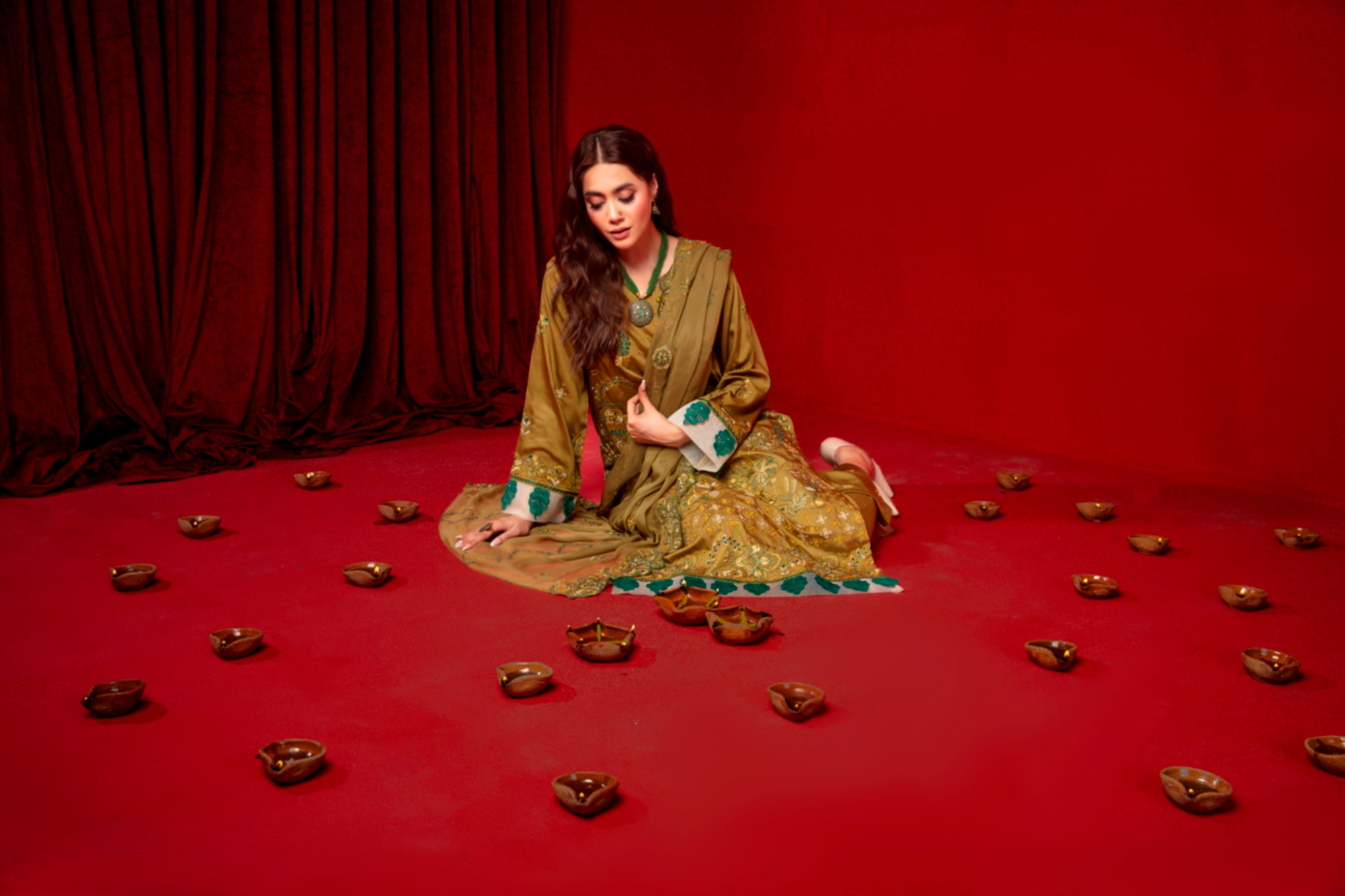 3-Pcs Luxury Embroidery Viscose Suit with Heavy Embroidery  Shirt Bamber Embroidery  Dupatta by Fiza Minahil (SN/128)