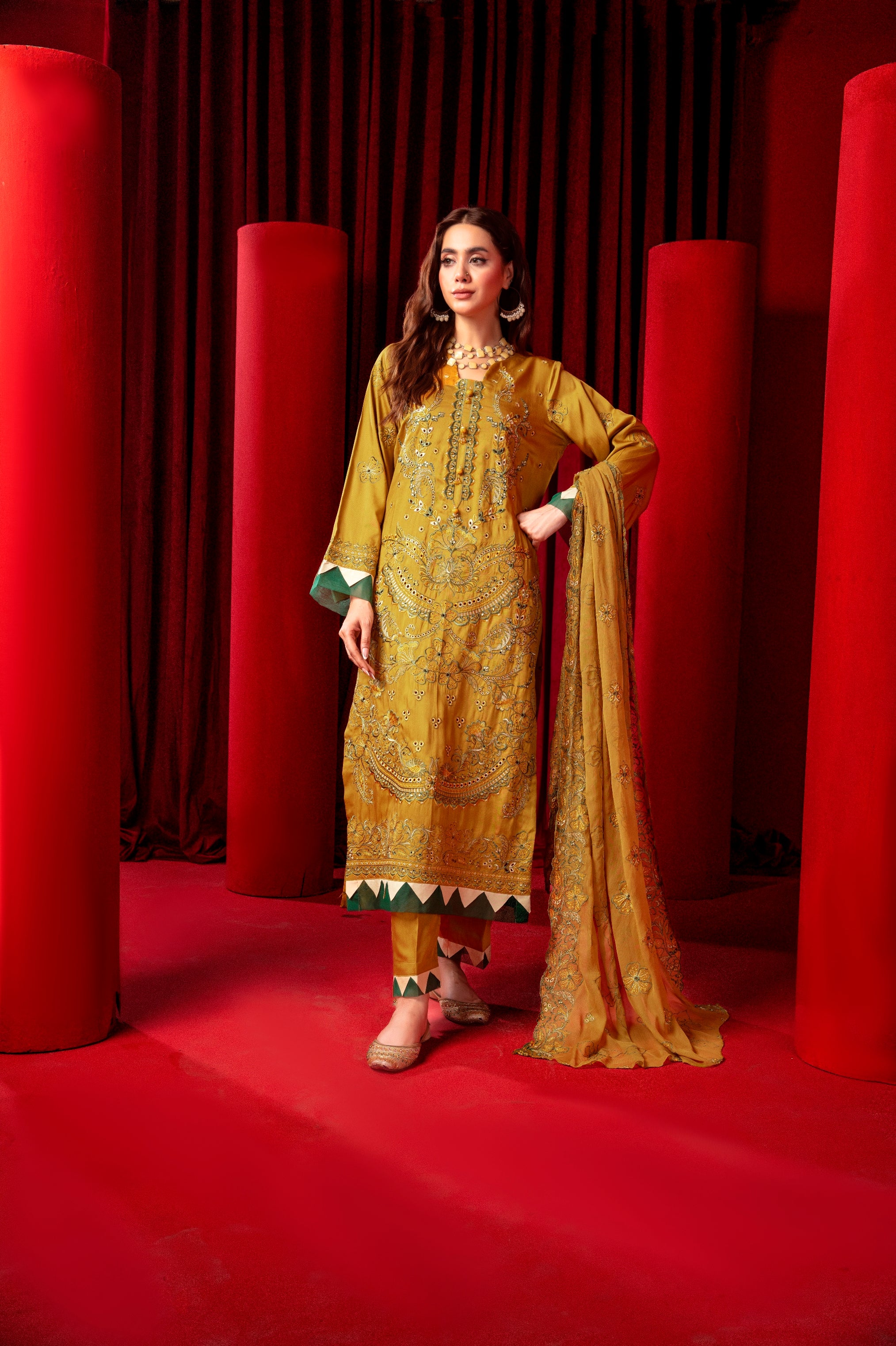 3-Pcs Luxury Embroidery Viscose Suit with Heavy Embroidery  Shirt Bamber Embroidery  Dupatta by Fiza Minahil (SN/1280)