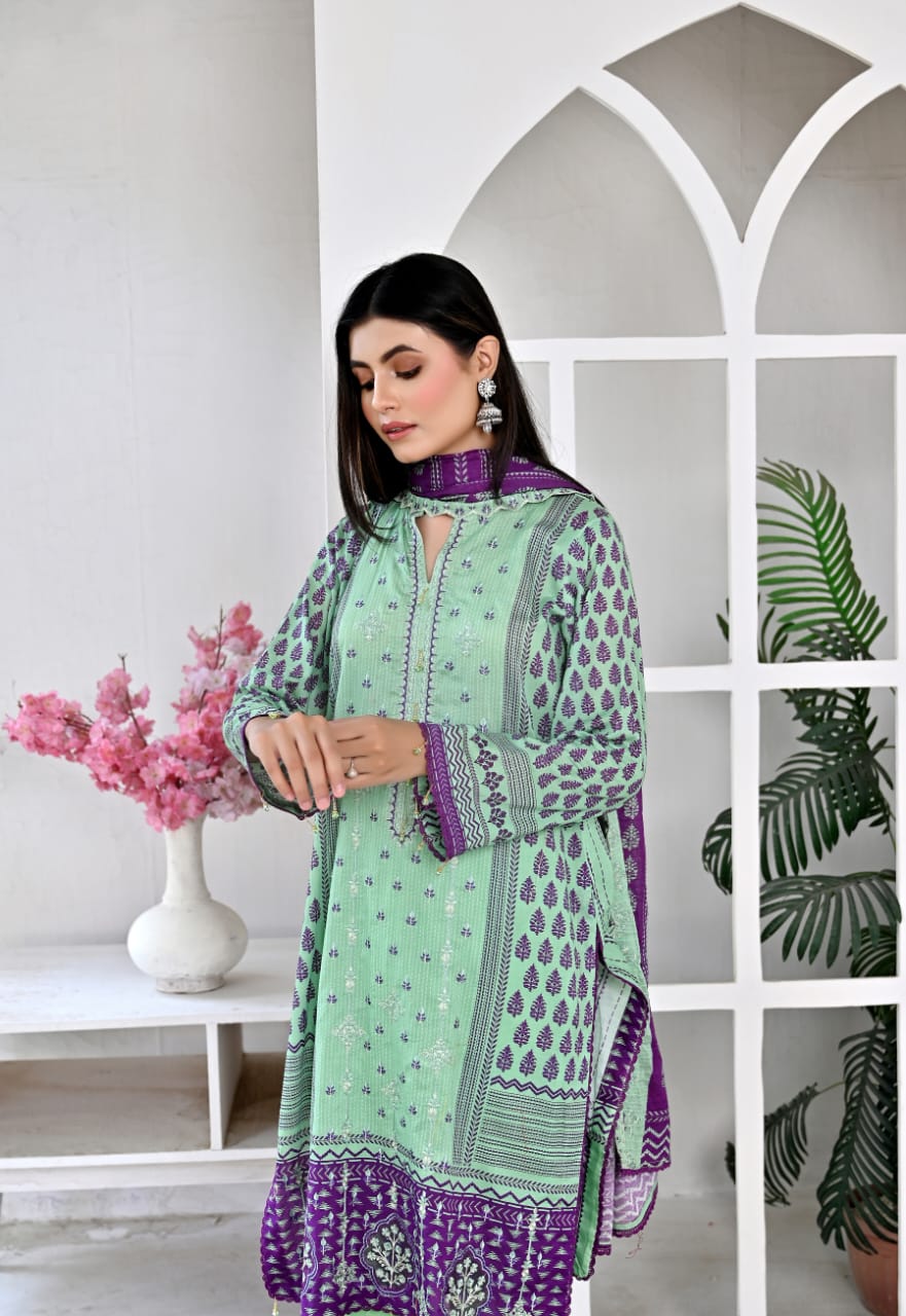 3 PIECE UNSTITCHED LAWN, Luxury Lawn With Cutwork Dupata By Fiza Minahil