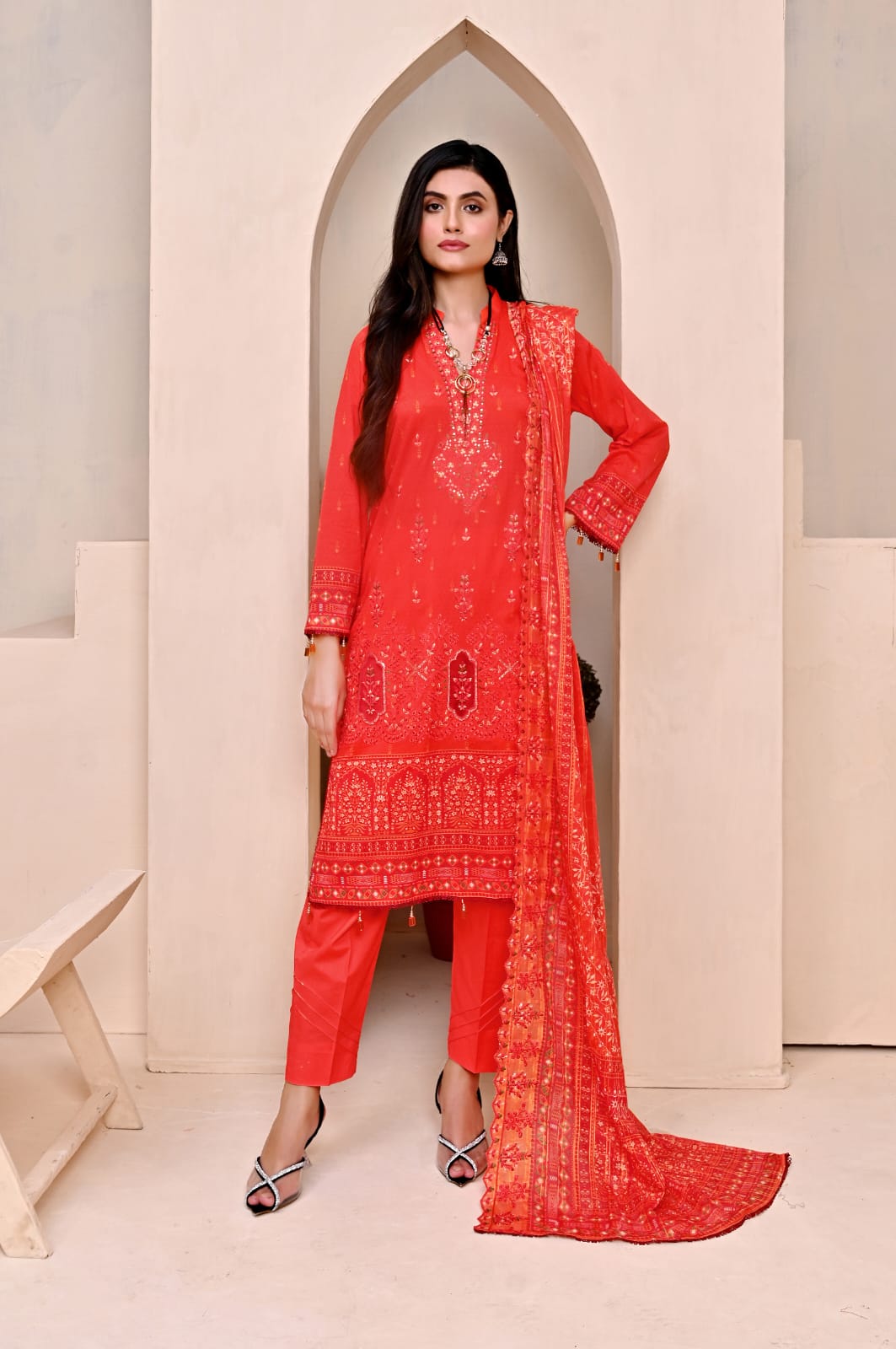 uxury Lawn With Cutwork Dupata By Fiza Minahil