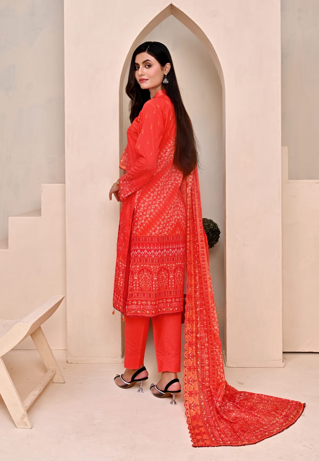 uxury Lawn With Cutwork Dupata By Fiza Minahil