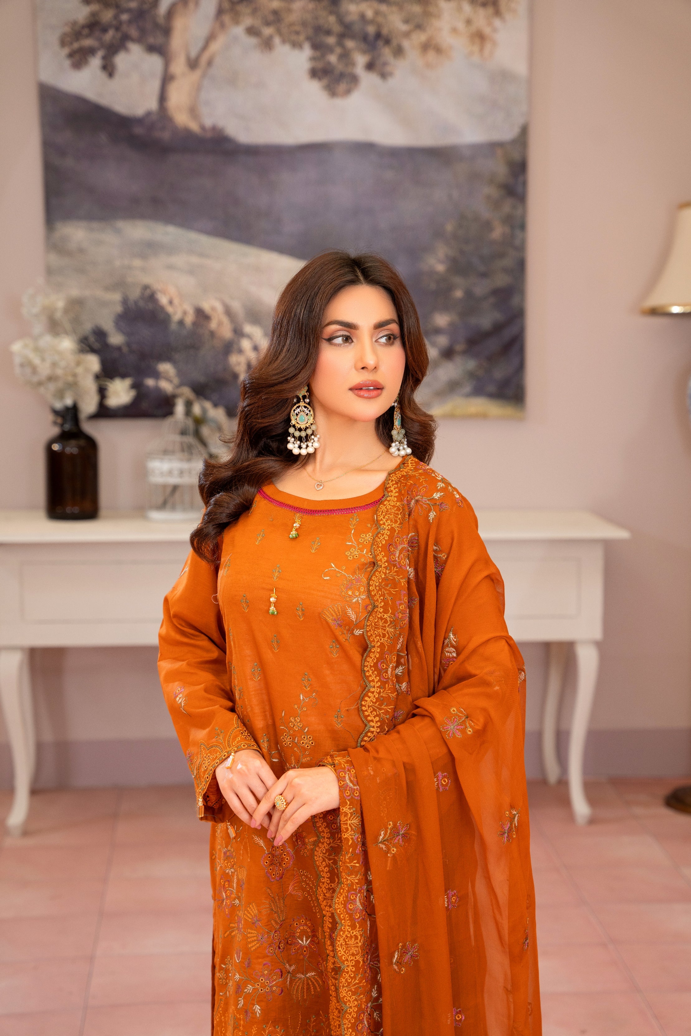 𝐋𝐮𝐱𝐮𝐫𝐲 𝐋𝐚𝐰𝐧 𝐇𝐞𝐚𝐯𝐲 𝐄𝐦𝐛𝐫𝐨𝐢𝐝𝐞𝐫𝐲 𝐒𝐡𝐢𝐫𝐭 𝐰𝐢𝐭𝐡 𝐁𝐚𝐦𝐛𝐞𝐫 𝐏𝐚𝐥𝐥𝐮 𝐄𝐦𝐛𝐫𝐨𝐢𝐝𝐞𝐫𝐲 𝐃𝐮𝐩𝐚𝐭𝐭a